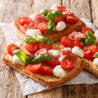 High Protein &amp; Low Carb Ciabattini