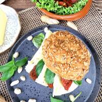 Locawo High Protein Low Erdm&auml;nnchen Erdnussrolls 3
