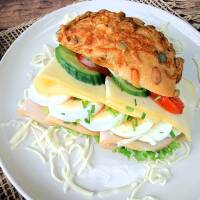 High Protein &amp; Low Carb K&uuml;rbis-K&auml;se-Br&ouml;tchen