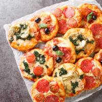 High Protein &amp; Low Carb Pizza Base Baking Mix